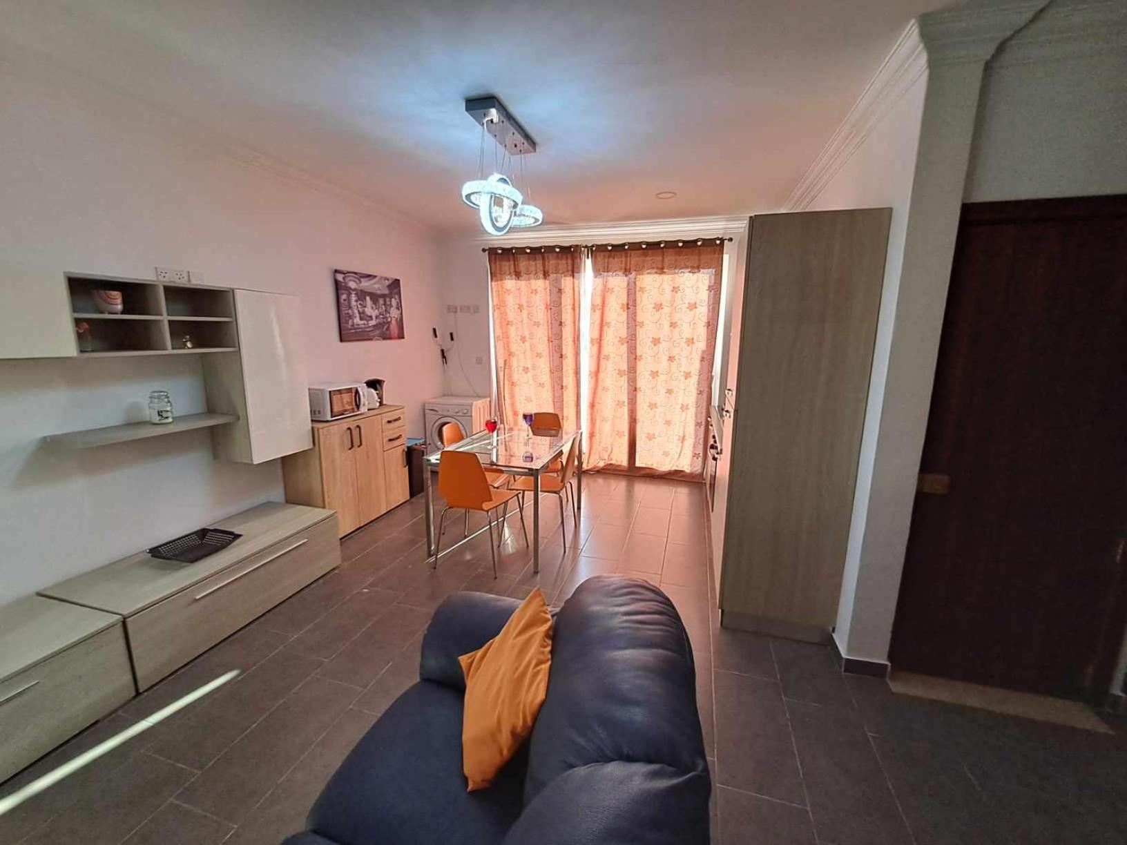 St Julians Sliema Penthouse 3 Minutes Walk From Seafront Exterior foto