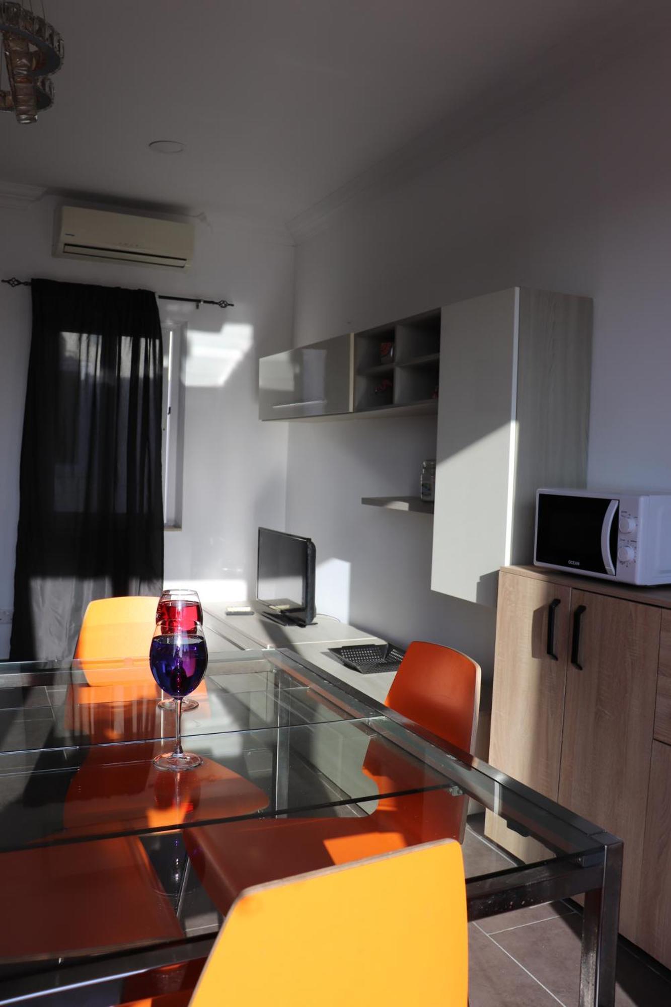 St Julians Sliema Penthouse 3 Minutes Walk From Seafront Exterior foto