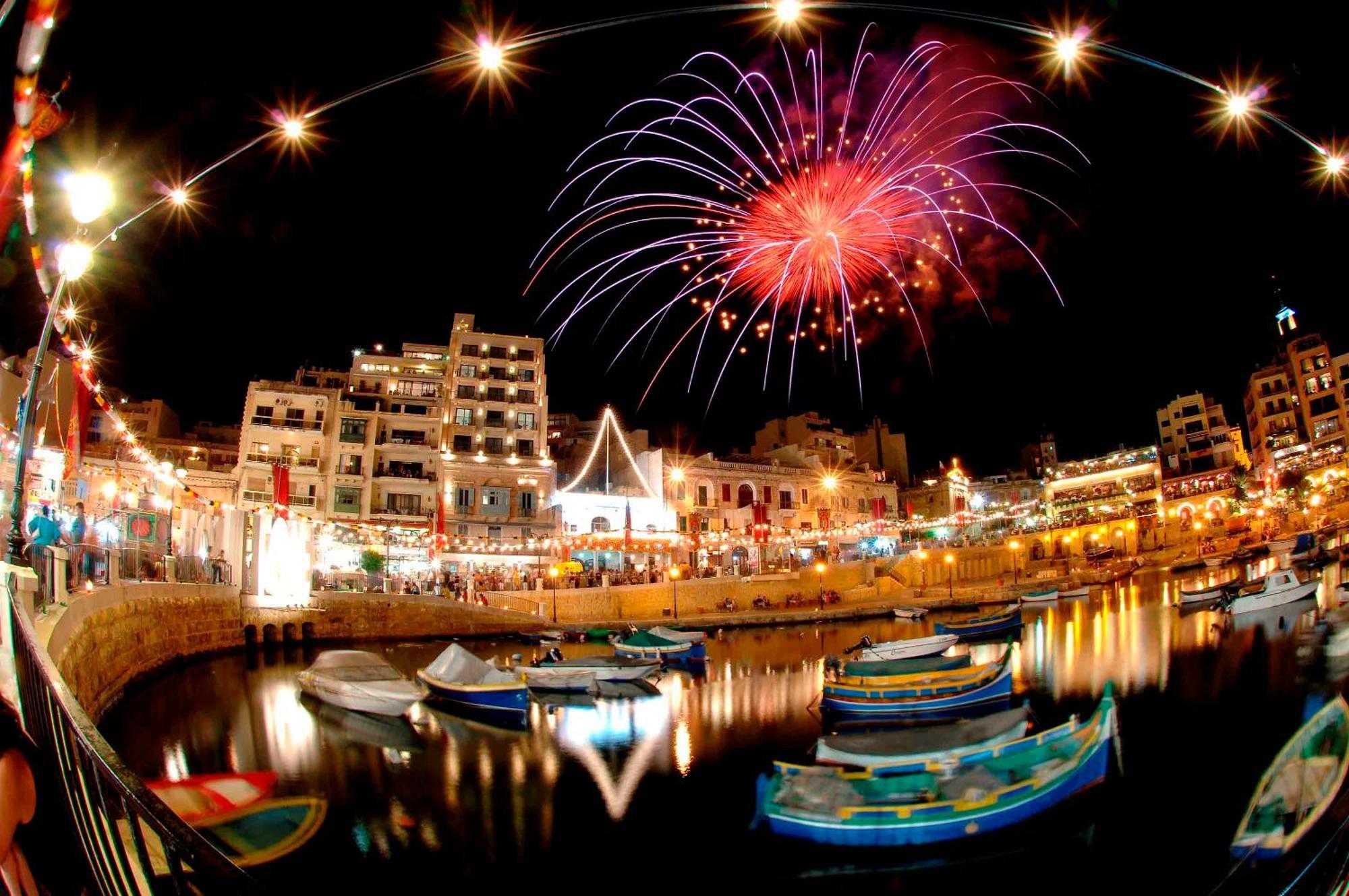 St Julians Sliema Penthouse 3 Minutes Walk From Seafront Exterior foto